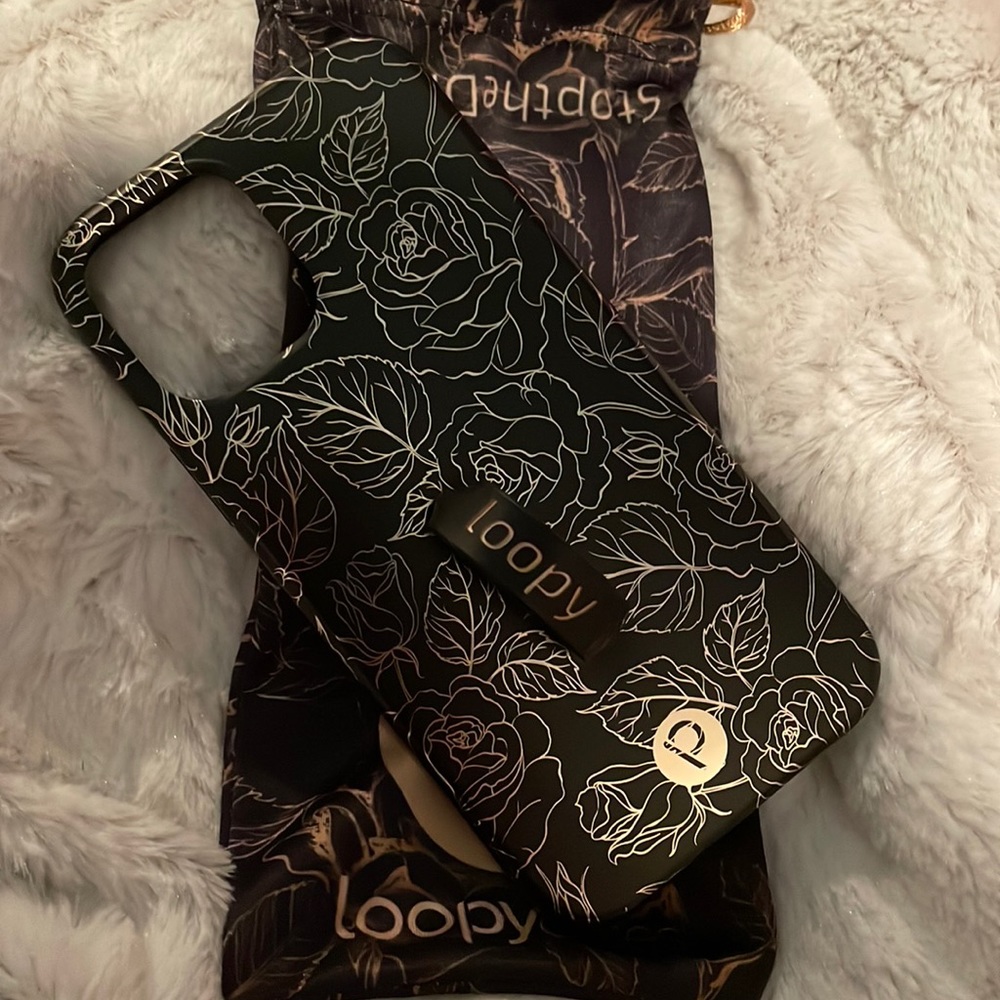 iPhone 12/12 pro loopy case